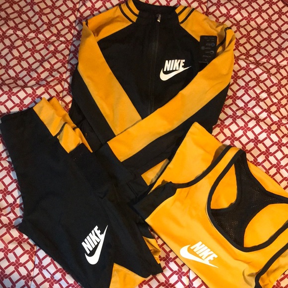 Nike Other - Nike Workout Set 🥶